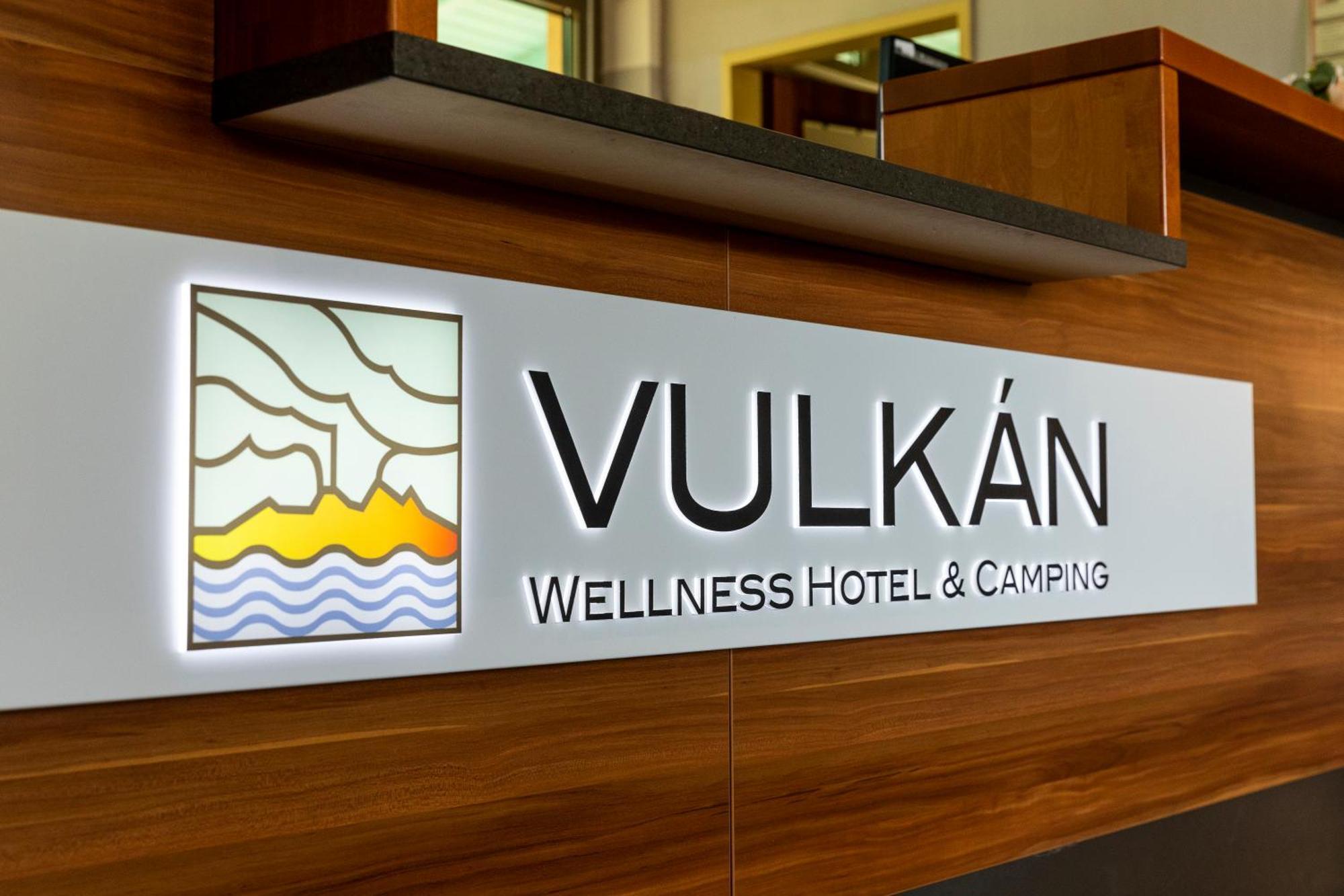 Vulkan Wellness Hotel & Camping Celldömölk Buitenkant foto